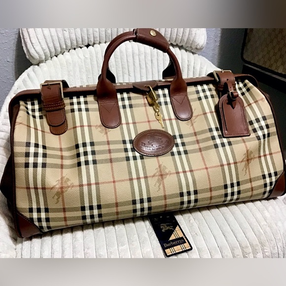 Burberry Travel Bags - Picture 4 of 15